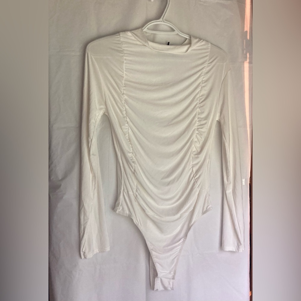 Pretty little Thing bodysuit